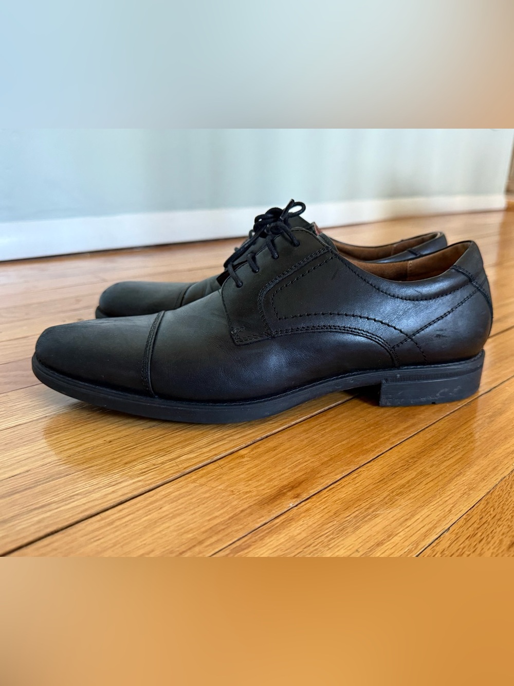 Florsheim Black Cap-Toe Derby Leather Shoes
